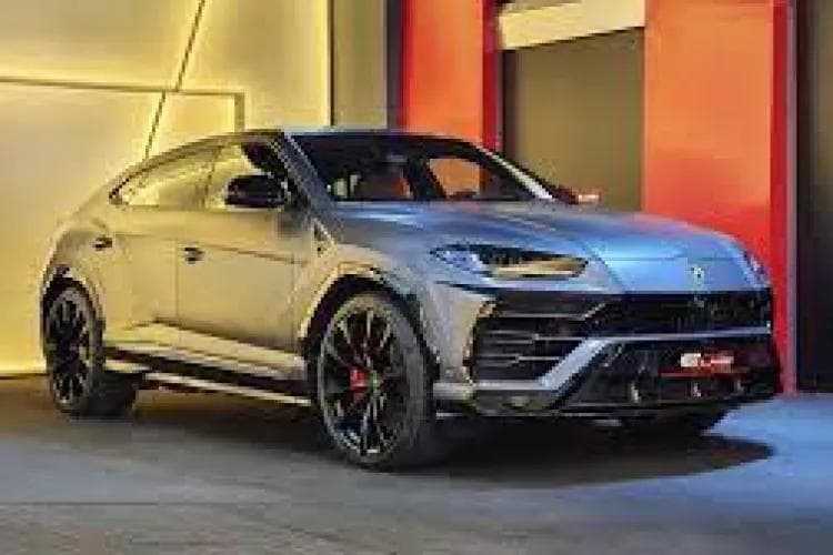 car in Unknown colour – hero image