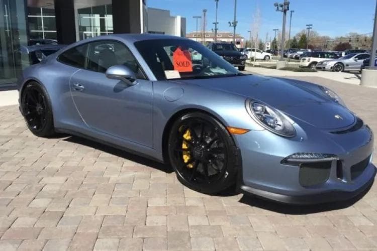 car in Unknown colour – hero image