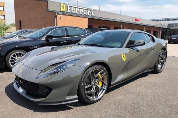 car in Unknown colour – hero image