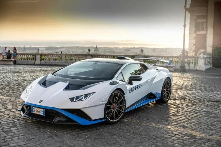 car in Unknown colour – hero image