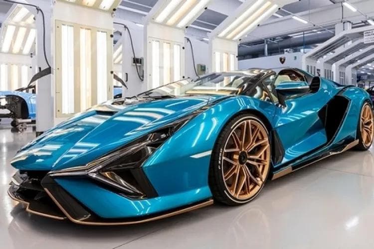 car in Unknown colour – hero image