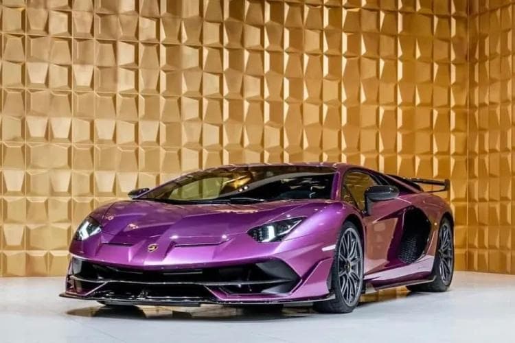 car in Unknown colour – hero image