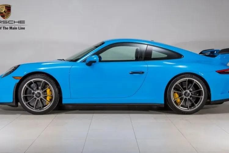 car in Unknown colour – hero image