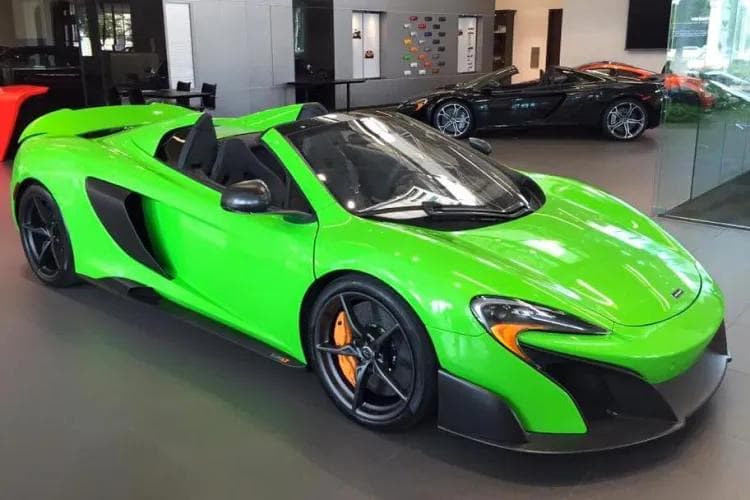 car in Unknown colour – hero image