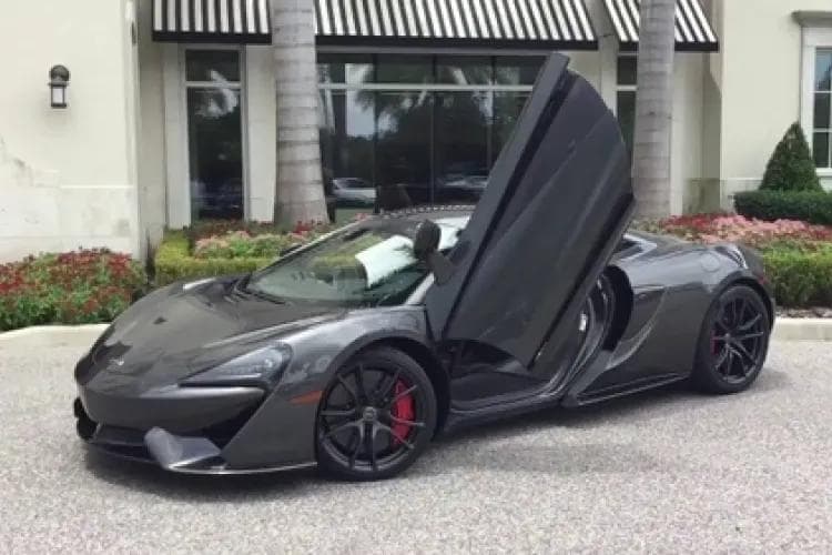 car in Unknown colour – hero image